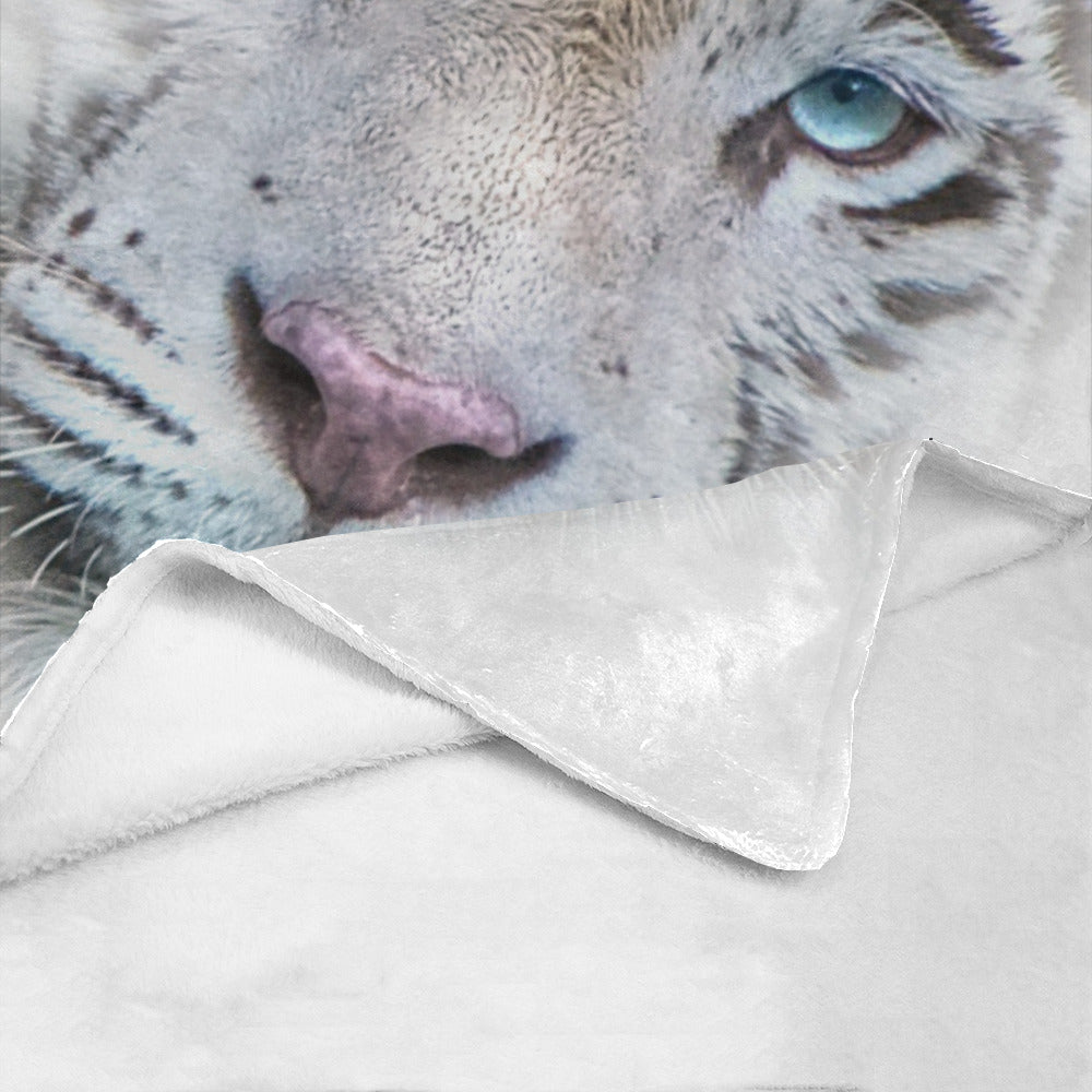 White Lion Face Throw Blanket