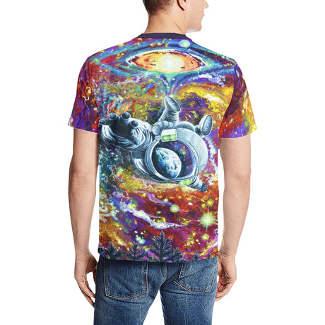 Abduction Space Astronaut, Dakota Daetwiler Art Shirt